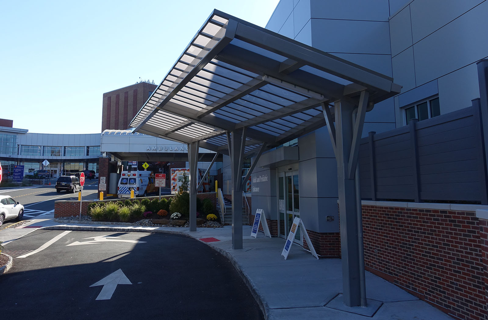 Atlantic Health Pediatric-66877c-18x52-Entrance Canopy-Healthcare