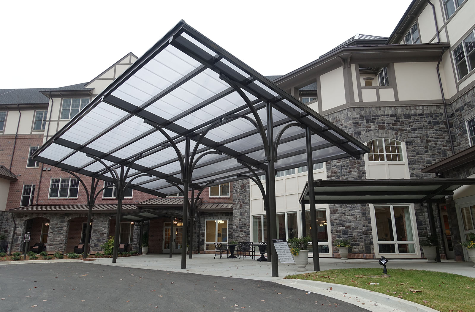 Terraces at Peachtree-63648a-x-Entrance Canopies-Senior Living